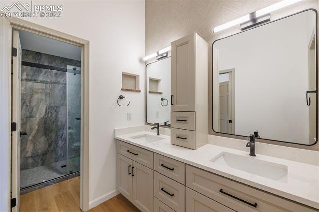 3870 Camels Ridge Lane