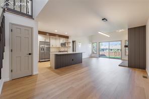 3870 Camels Ridge Lane