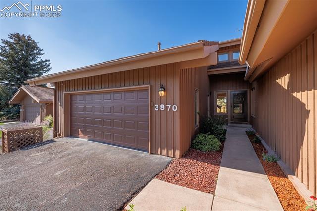 3870 Camels Ridge Lane