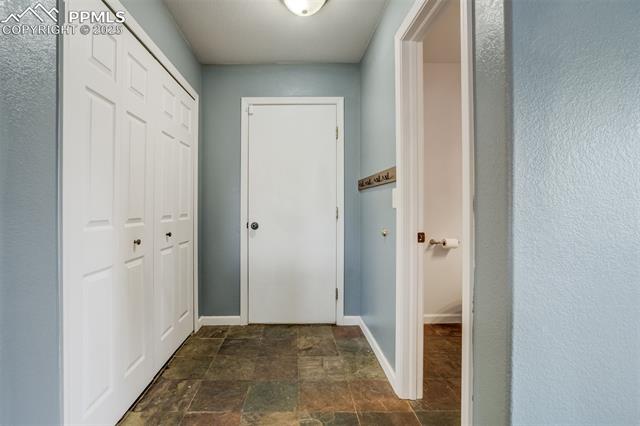 8060 Willowick Court