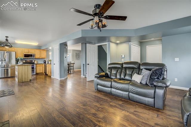 8060 Willowick Court