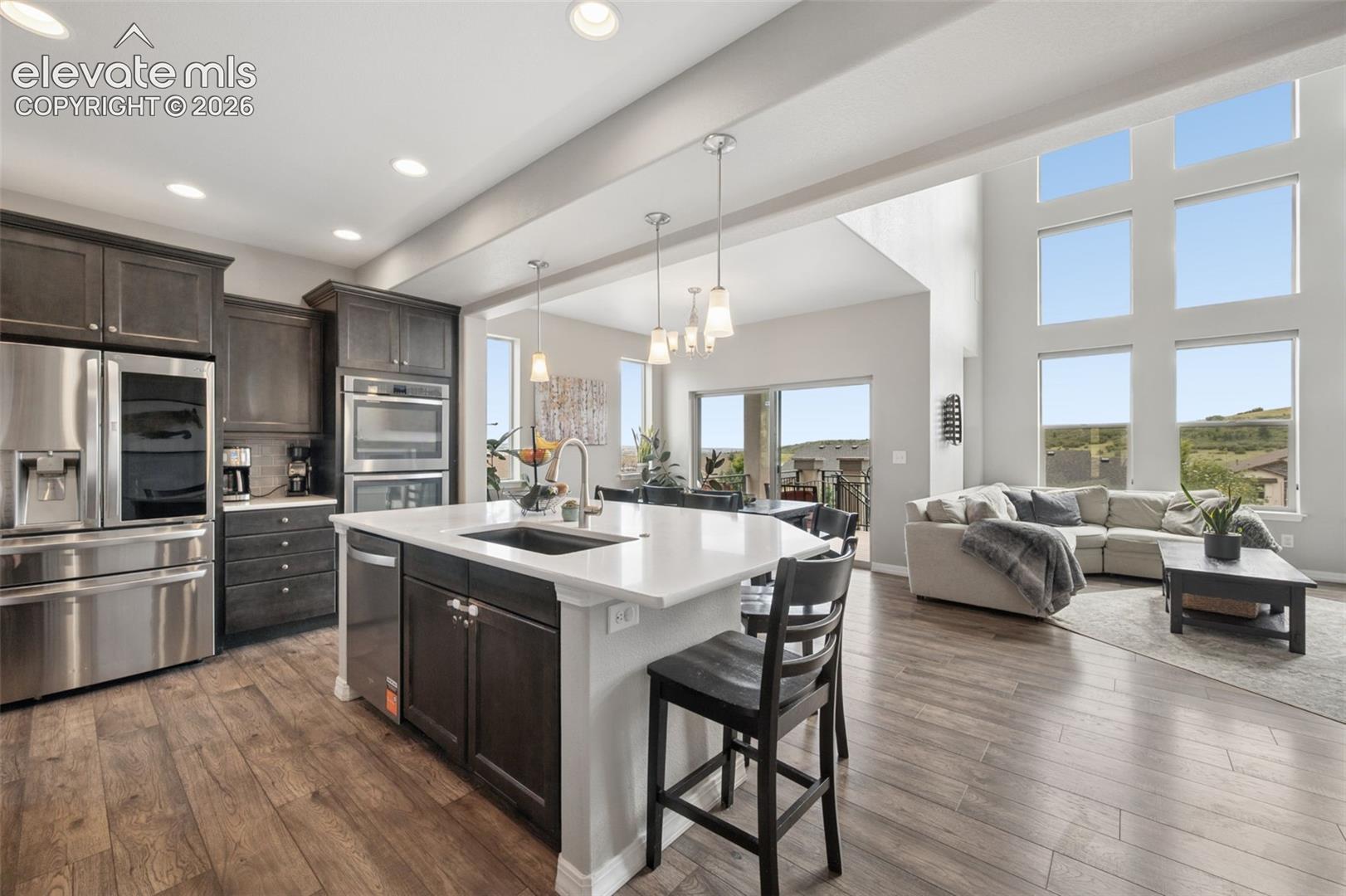 2941 Lakefront Drive