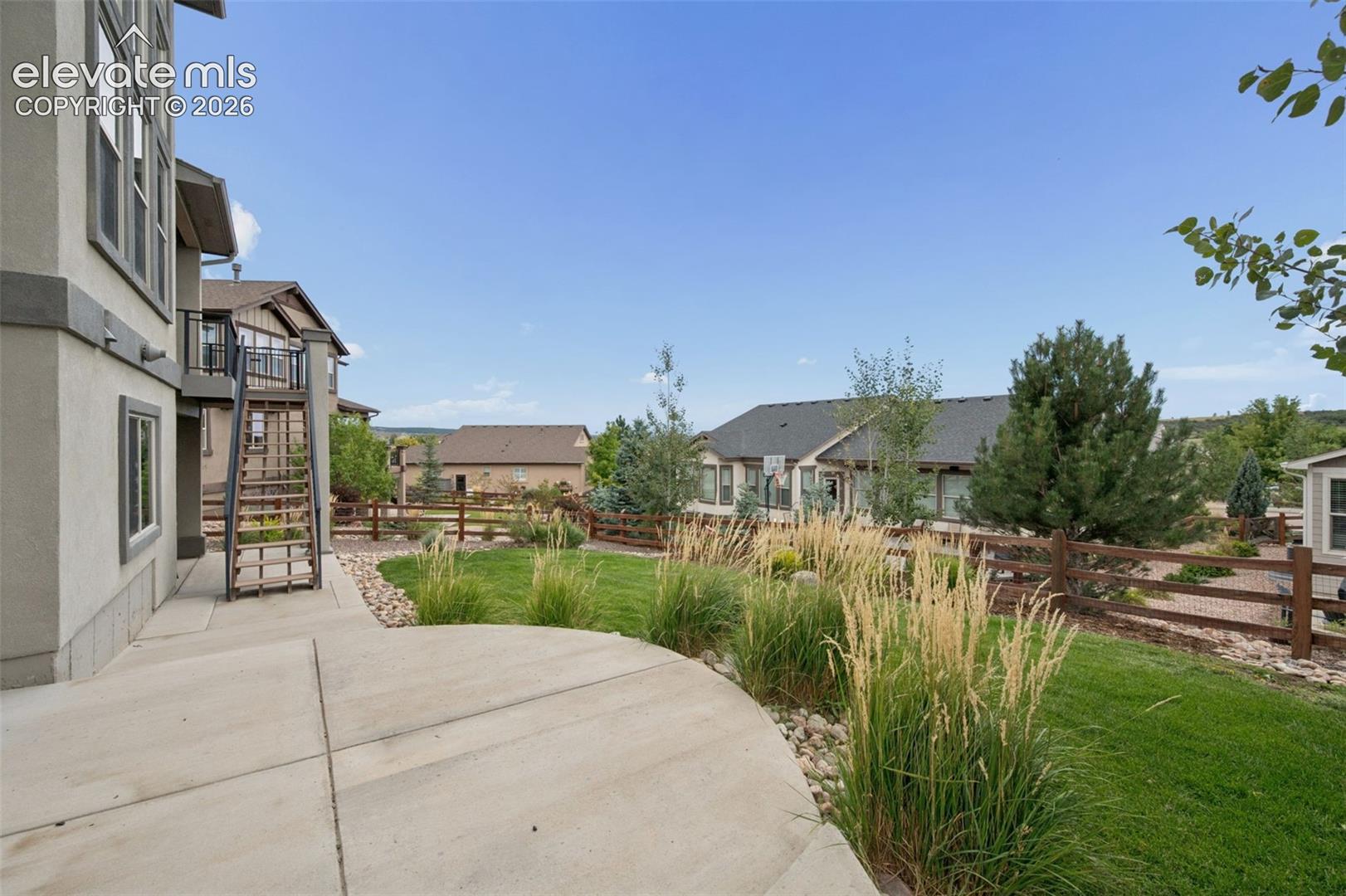 2941 Lakefront Drive