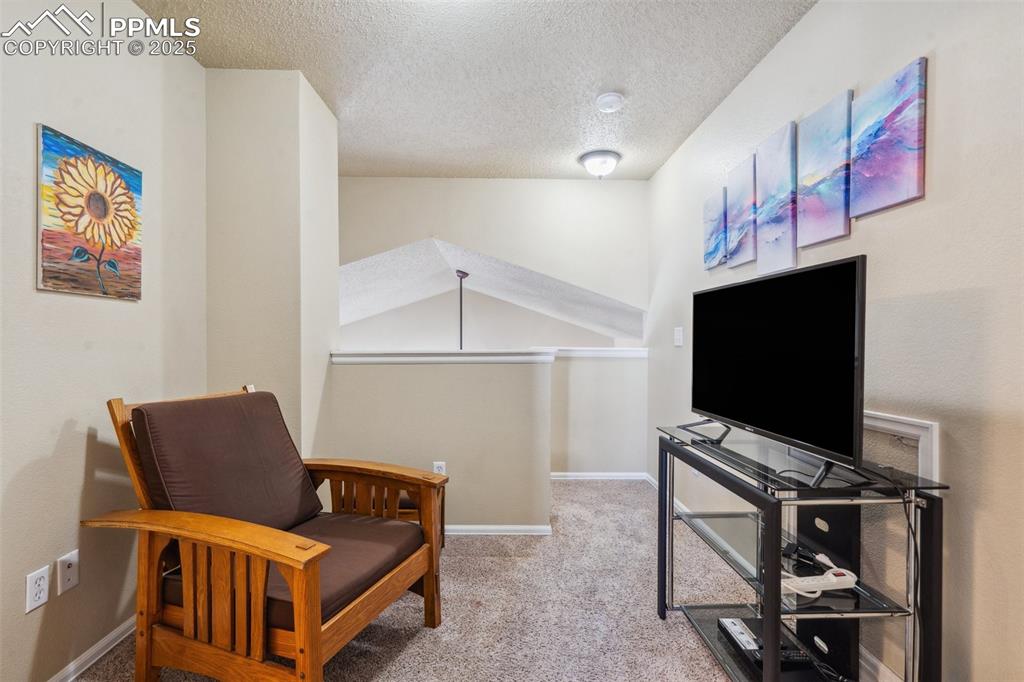 4648 Saddle Ridge Drive