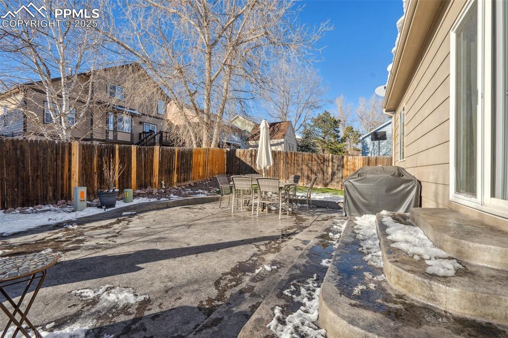 4648 Saddle Ridge Drive
