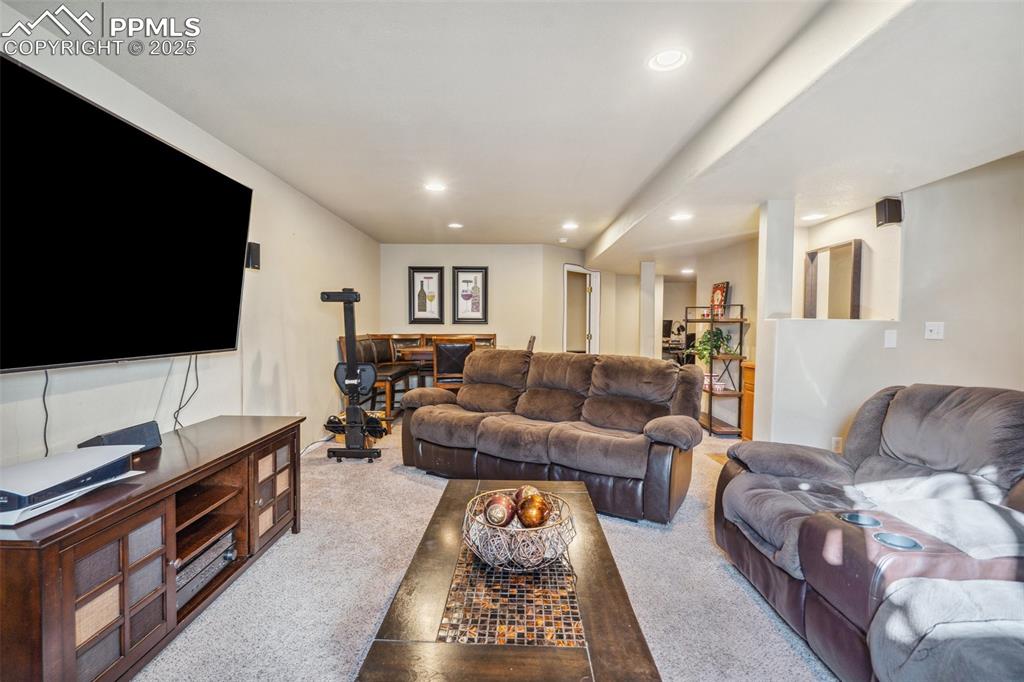 4648 Saddle Ridge Drive
