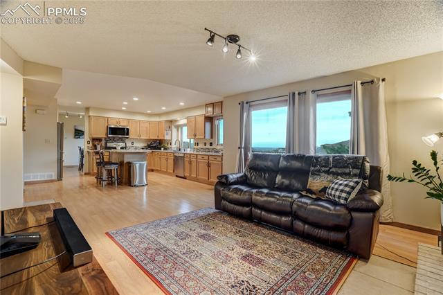 2135 Wickes Road
