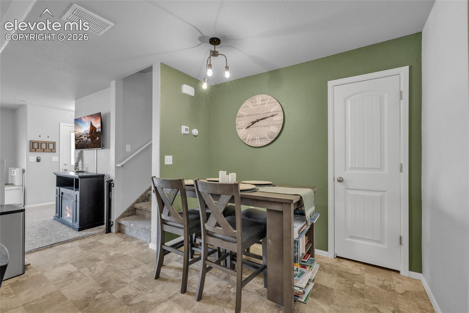 7649 Grand Fir Point