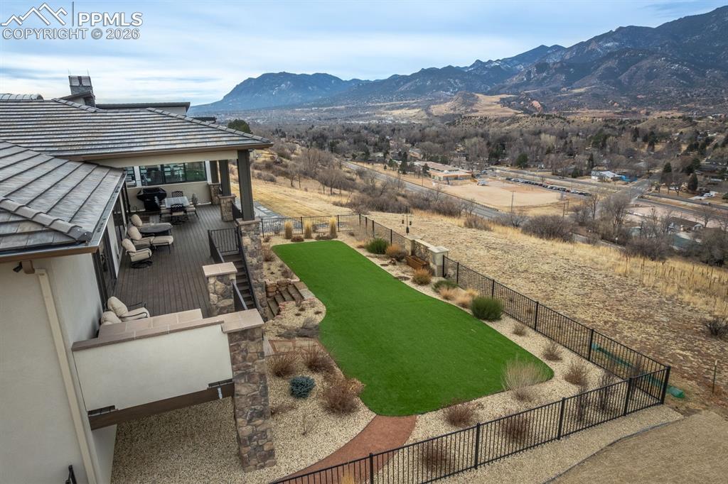 2716 Cathedral Rock View