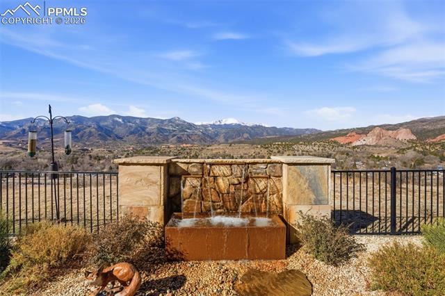 2716 Cathedral Rock View