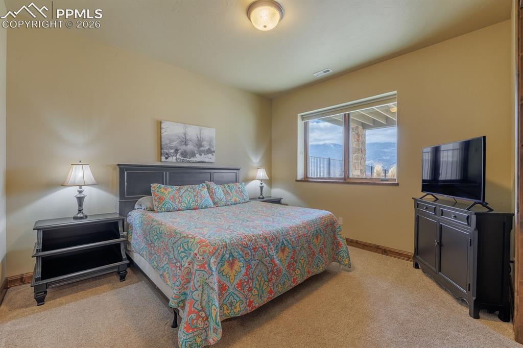 2716 Cathedral Rock View