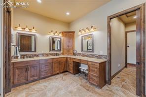 2716 Cathedral Rock View