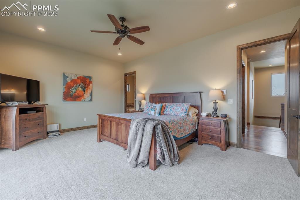 2716 Cathedral Rock View