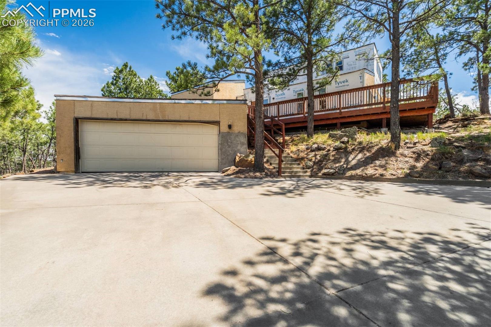 570 Buckeye Drive