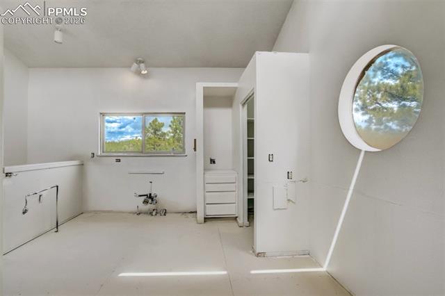 570 Buckeye Drive
