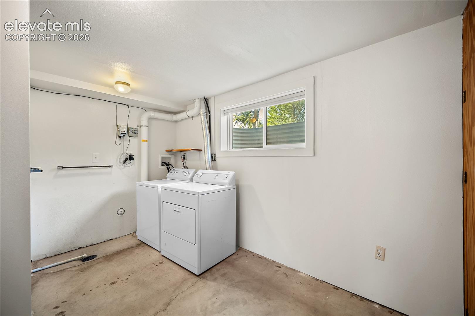 3359 W Bijou Street
