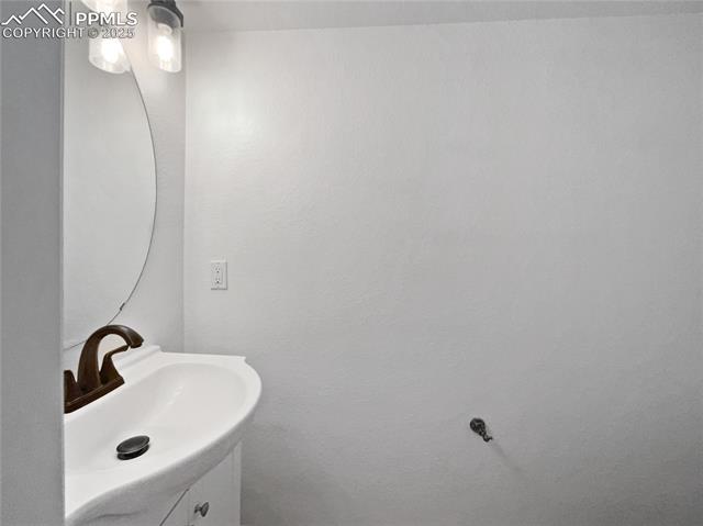 7707 Orange Sunset Drive