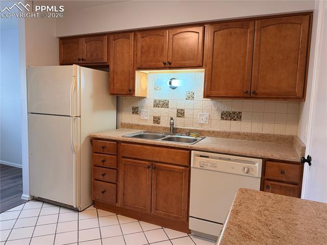 6540 Delmonico Drive Unit: 304