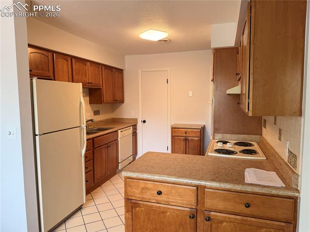 6540 Delmonico Drive Unit: 304