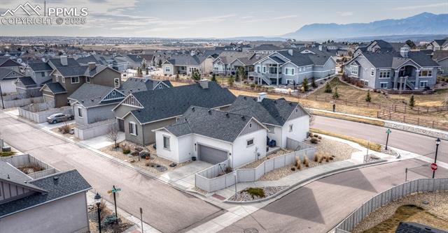 1909 Medici Lane