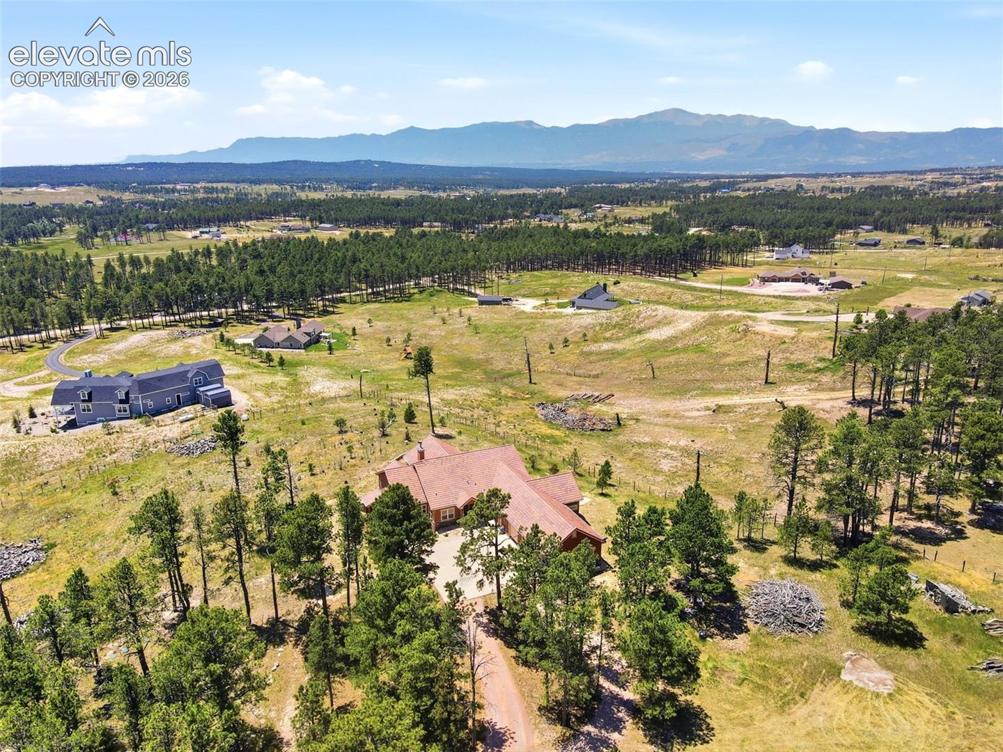 7601 Rushing Wind Grove
