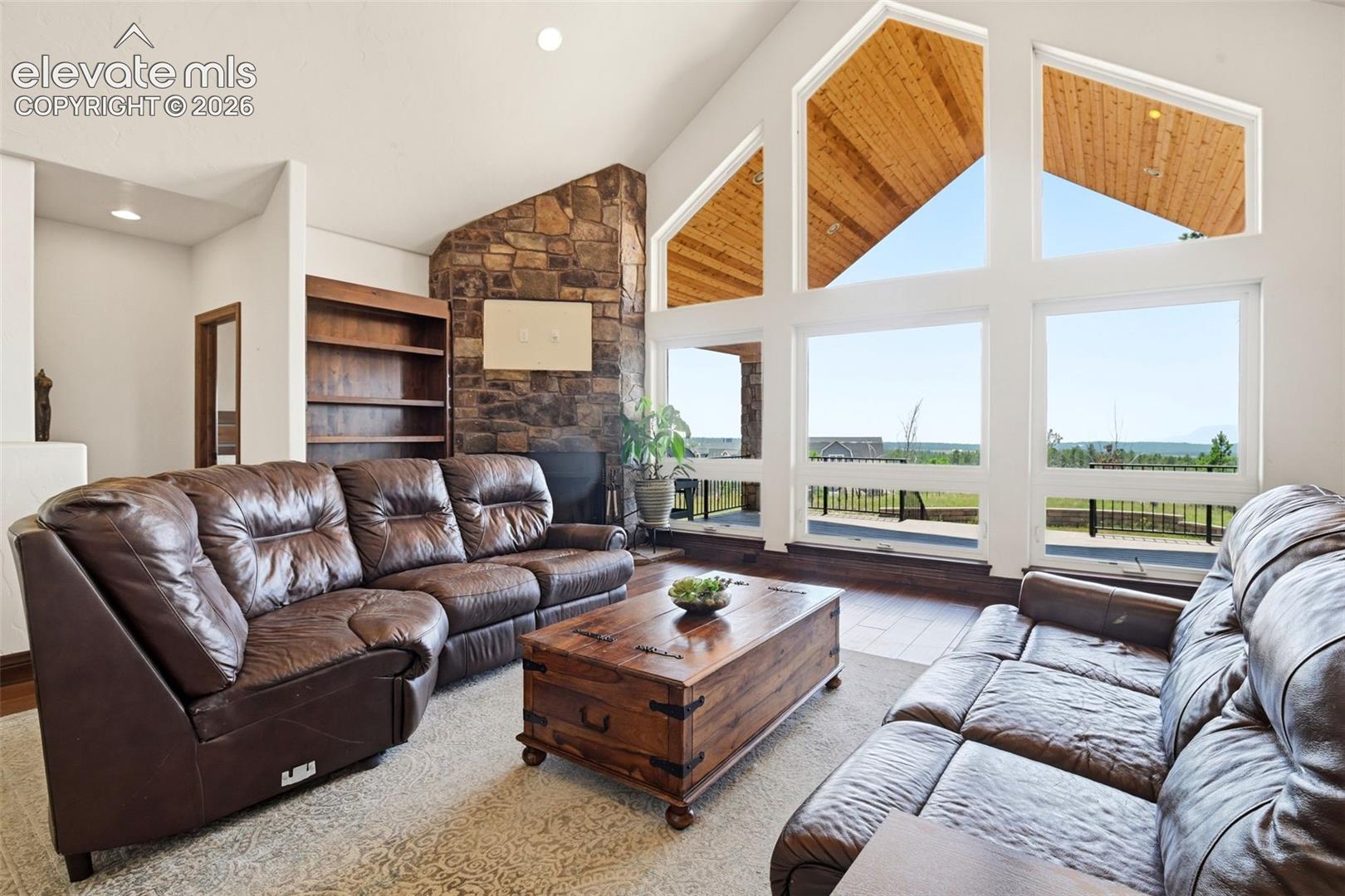 7601 Rushing Wind Grove