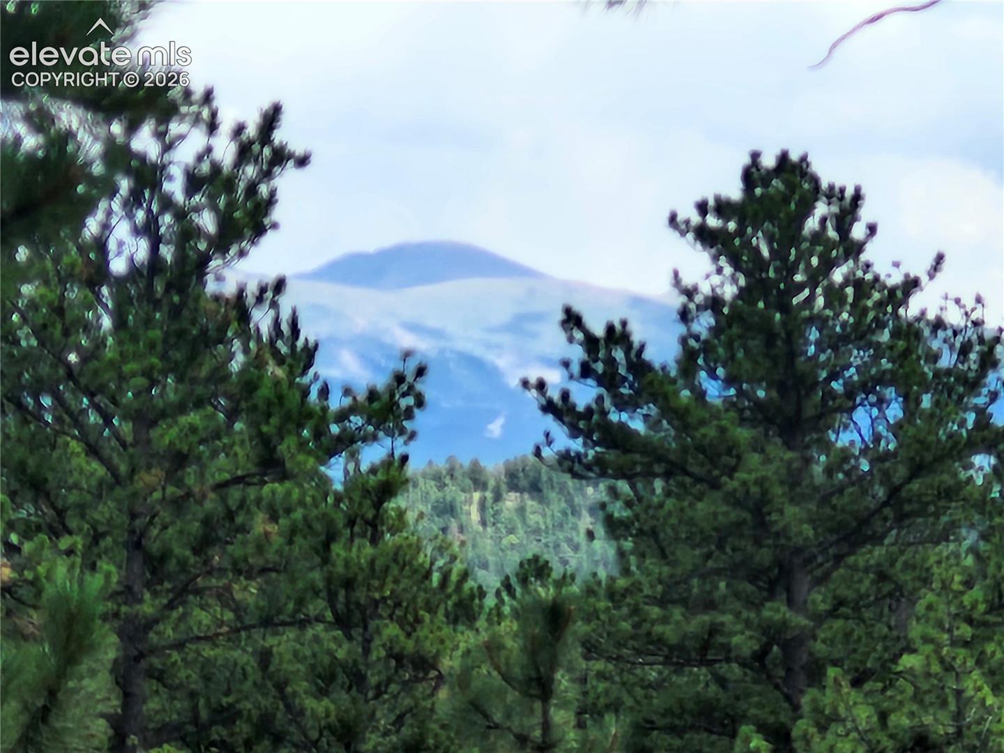 400 Pikes Peak Lane