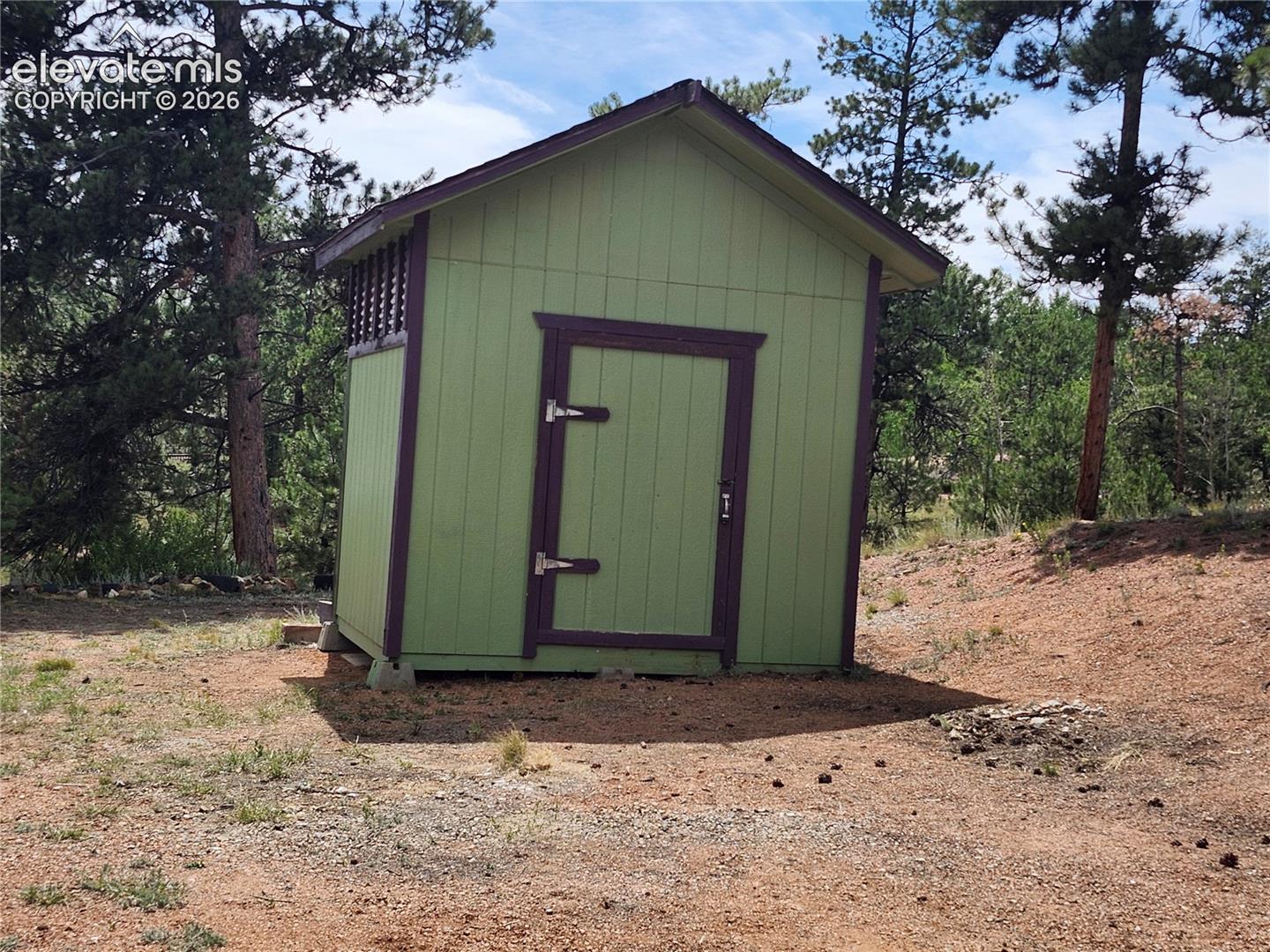 400 Pikes Peak Lane