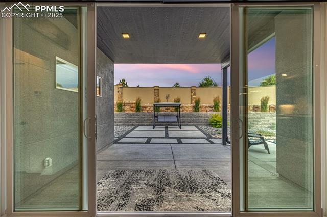 4841 Hanging Lake Circle