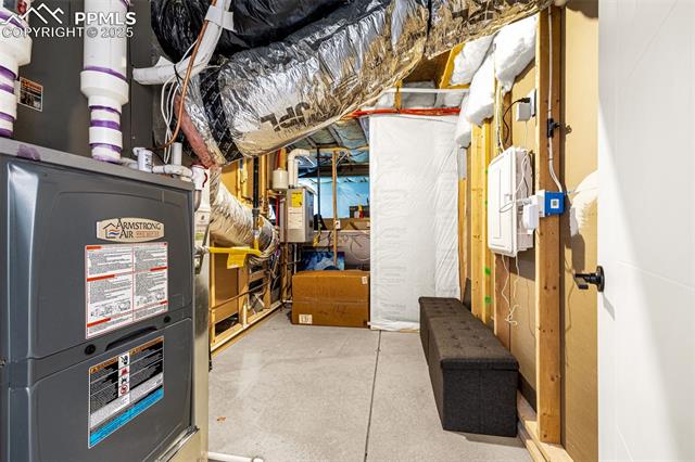 4841 Hanging Lake Circle