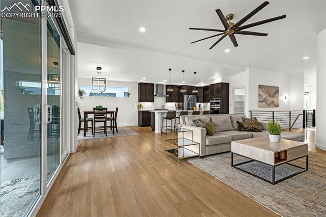 4841 Hanging Lake Circle