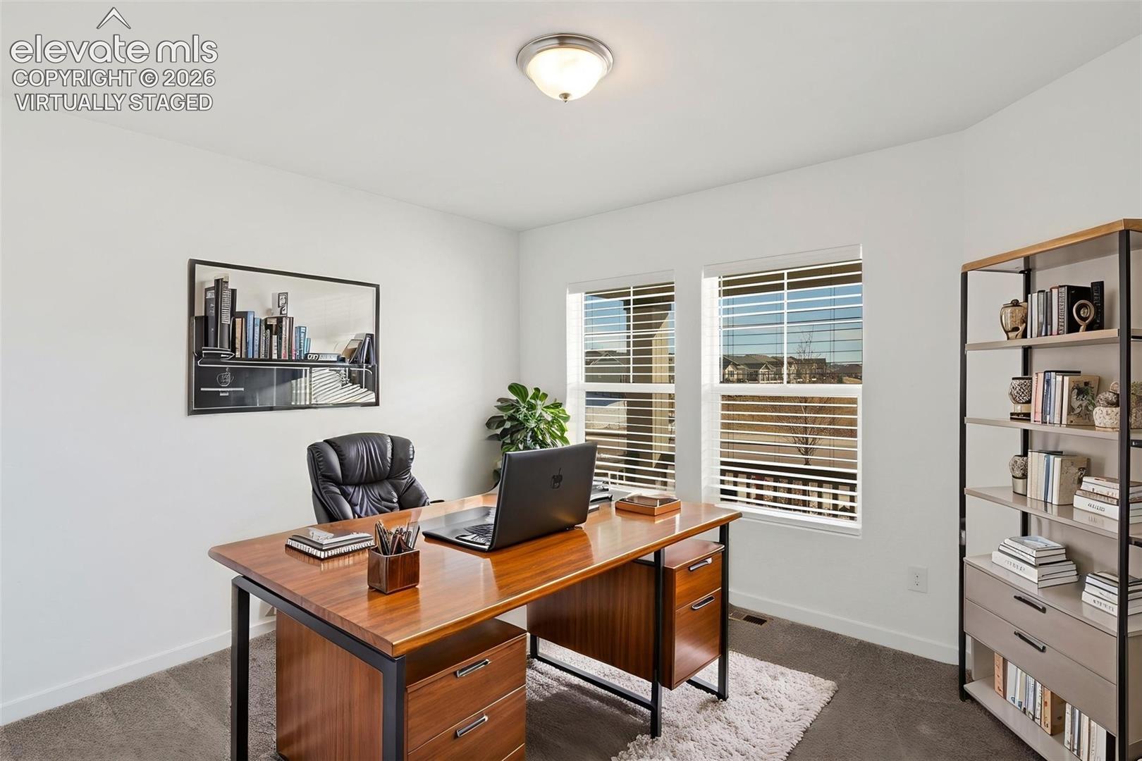 2554 Lakes Edge Drive