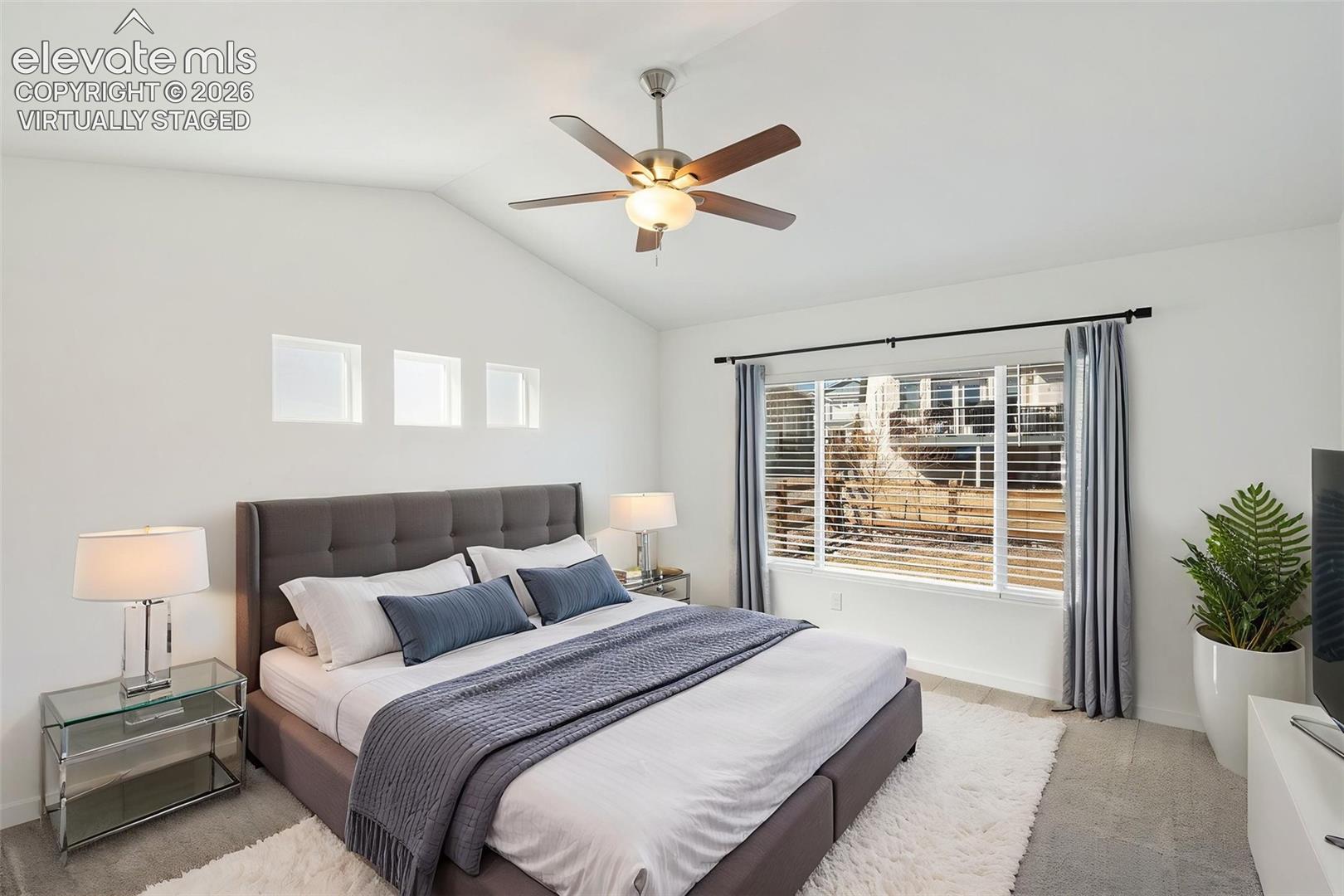 2554 Lakes Edge Drive
