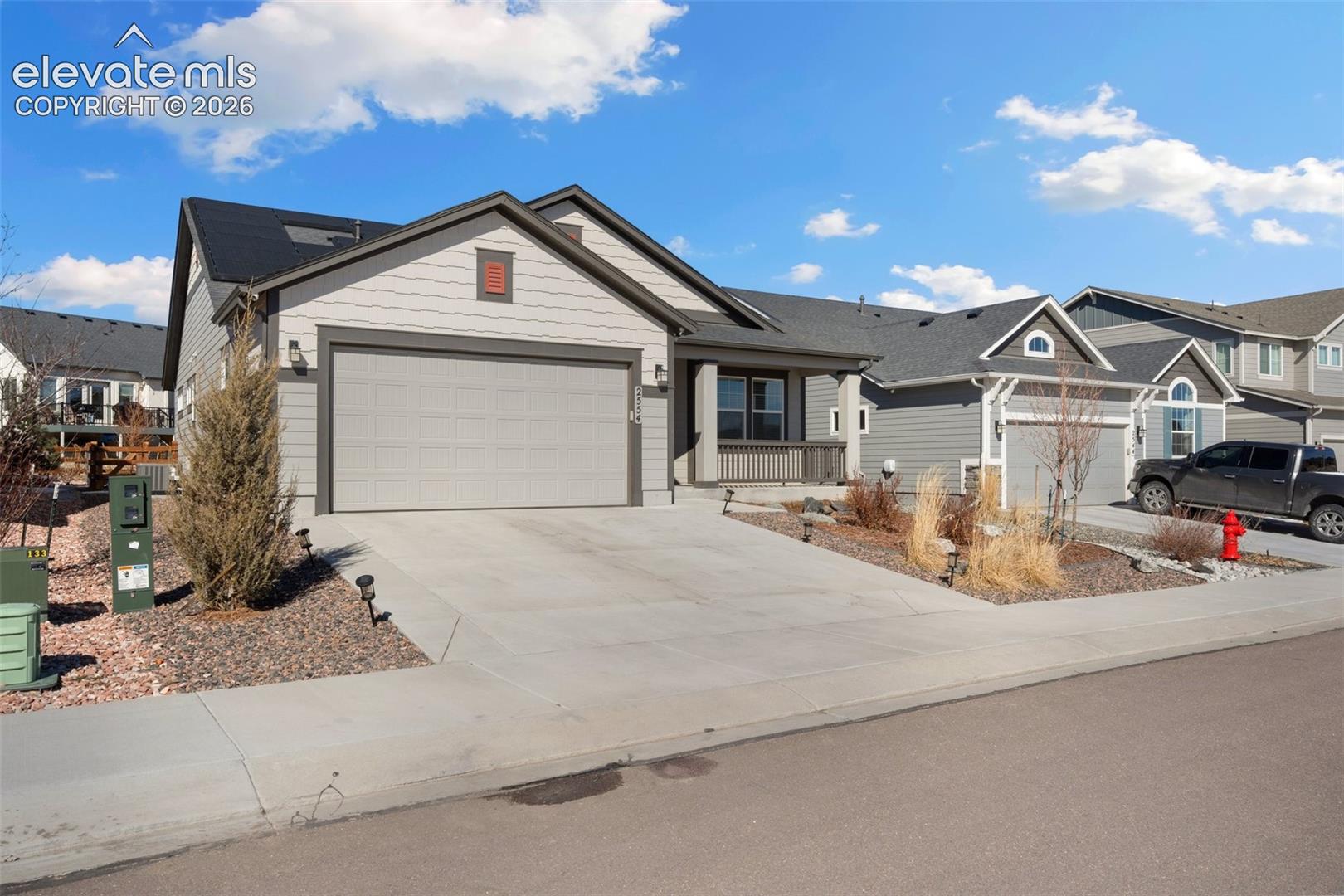 2554 Lakes Edge Drive