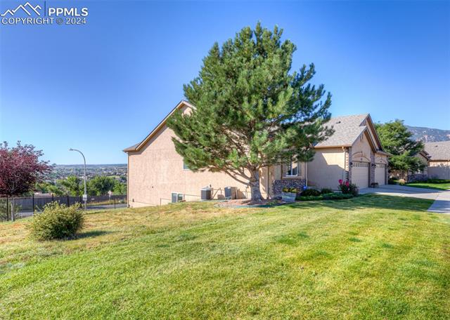 1295 Winterhall Point