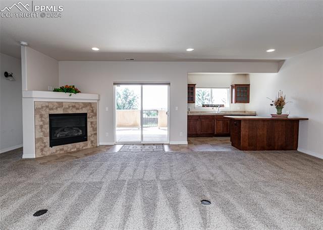 1295 Winterhall Point