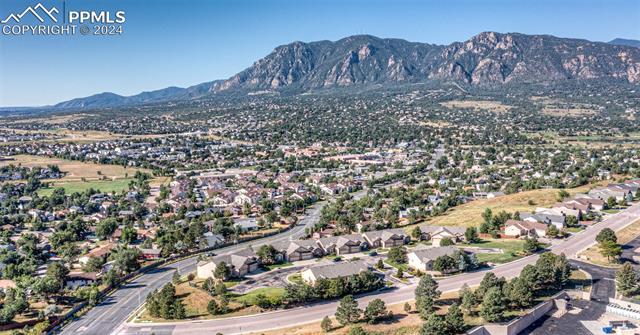 1295 Winterhall Point