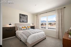 3422 Berg Point