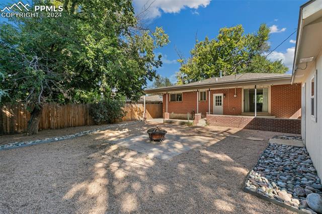 1530 Eagle View Drive