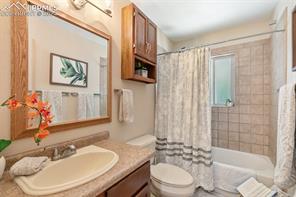 1530 Eagle View Drive