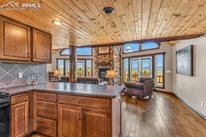2100 County Road 310