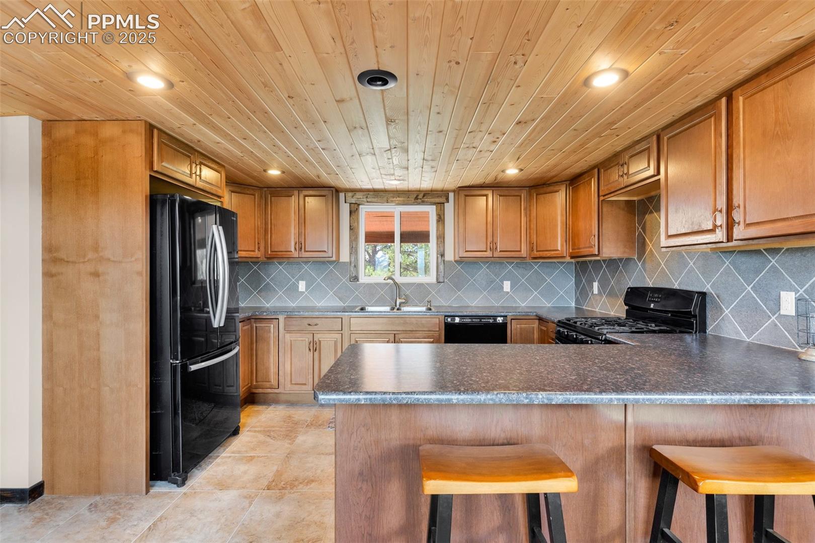 2100 County Road 310