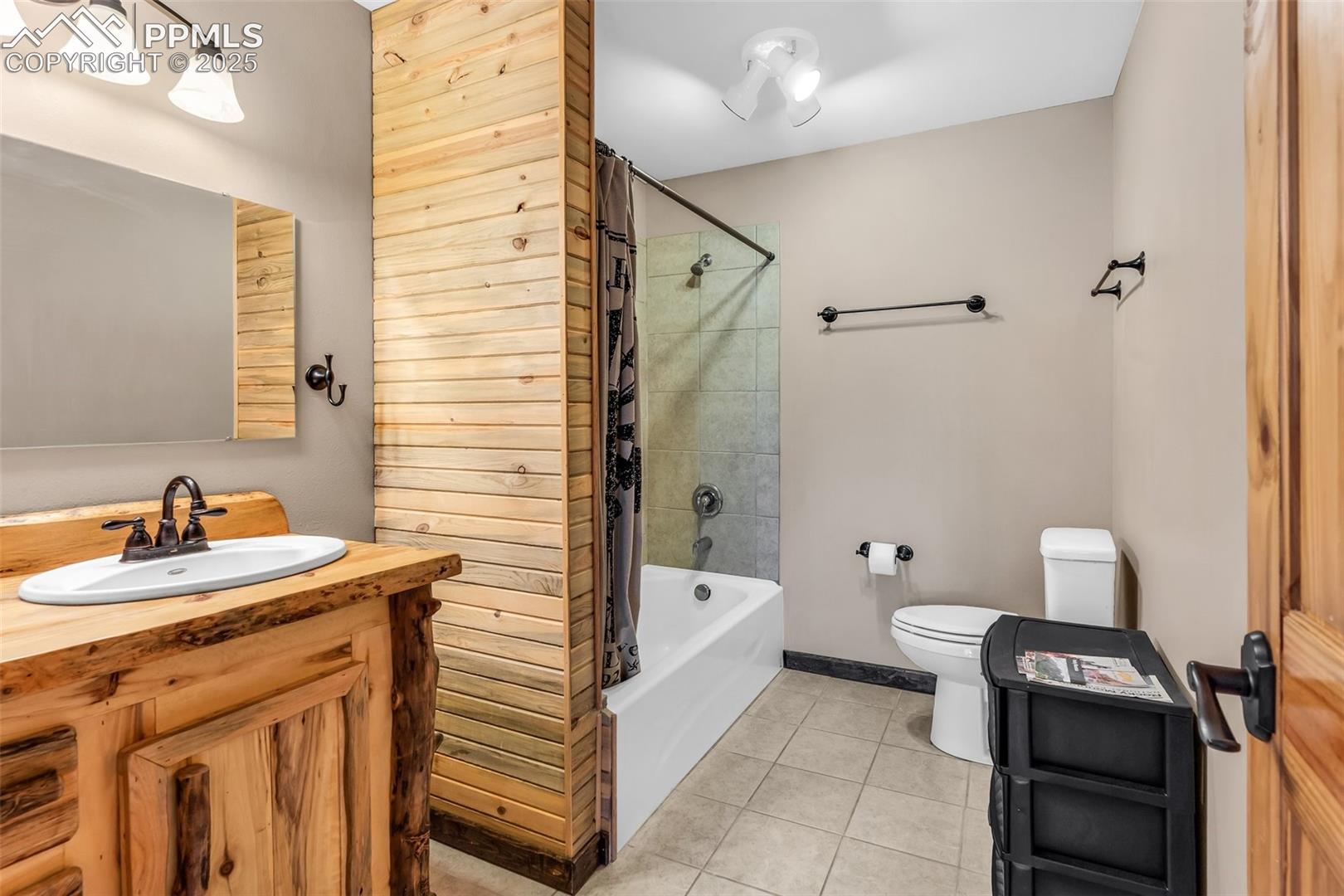 2100 County Road 310