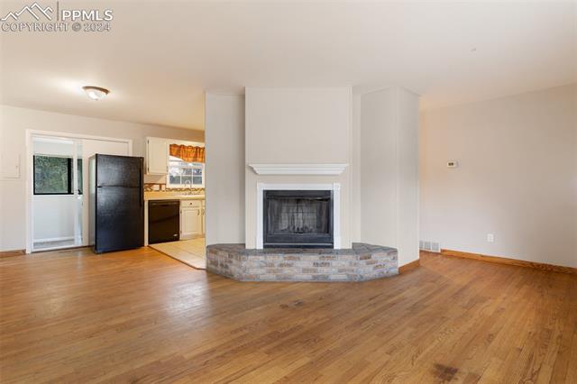 1405 Wilks Place