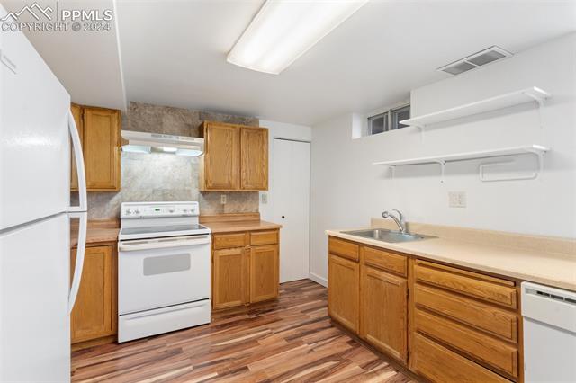 1405 Wilks Place