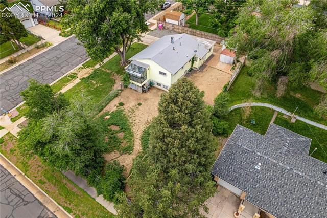1405 Wilks Place