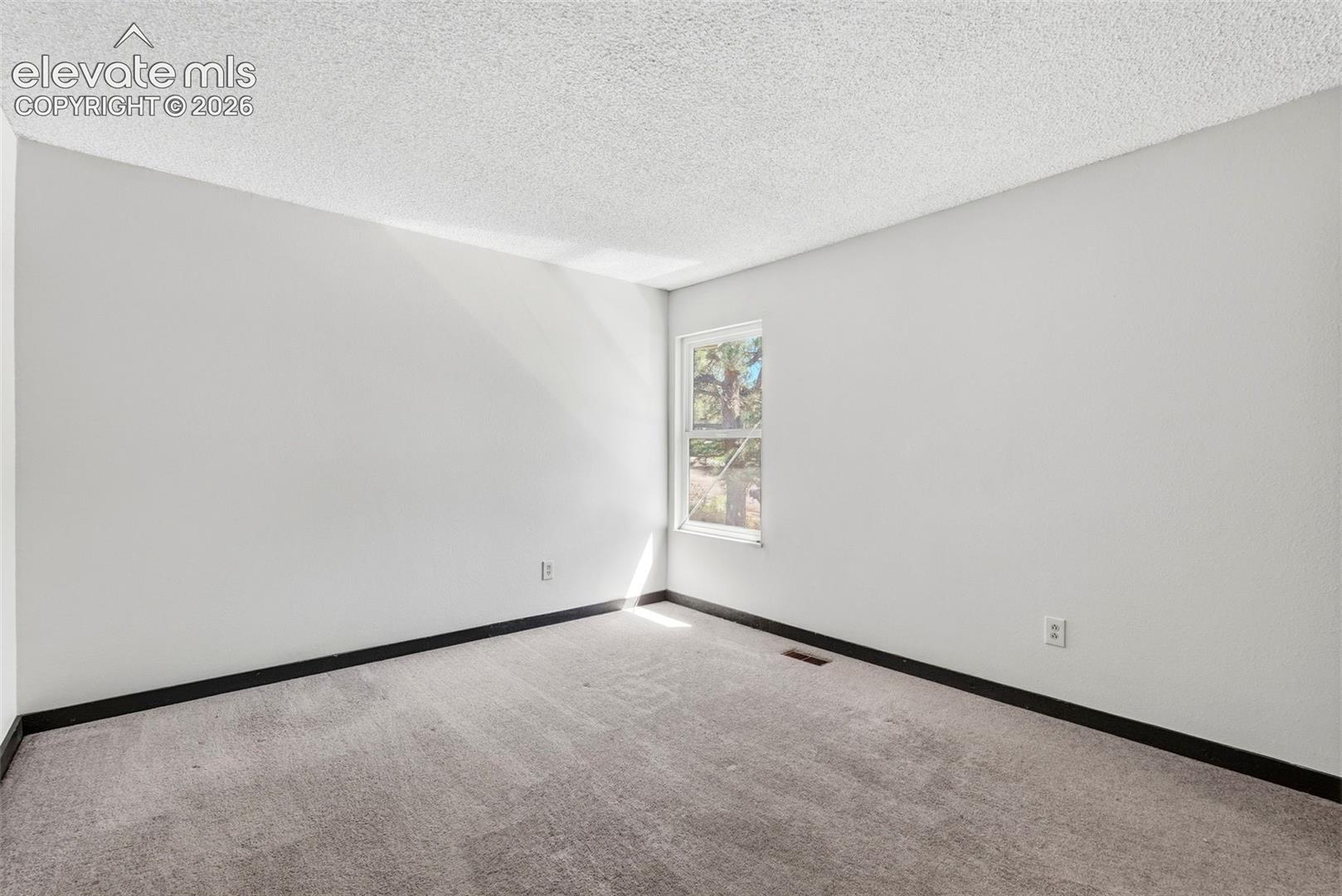 3040 Purgatory Drive