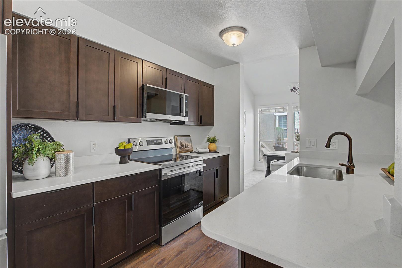 3330 Templeton Gap Road Unit: 39