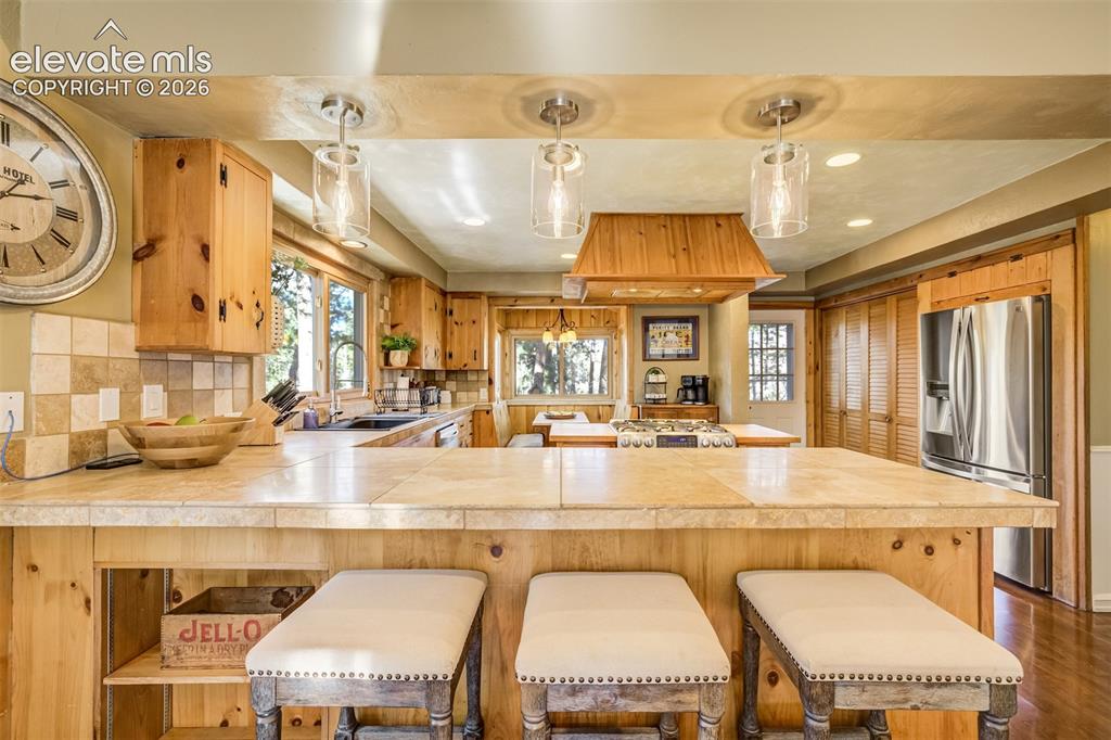 1260 Timber Valley Road