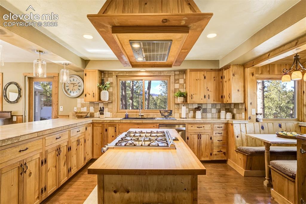 1260 Timber Valley Road